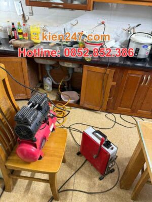 Kiến 247 luôn sử dụng thiết bị hiện đại nhất cho các ca thông tắc cống tại Định Công