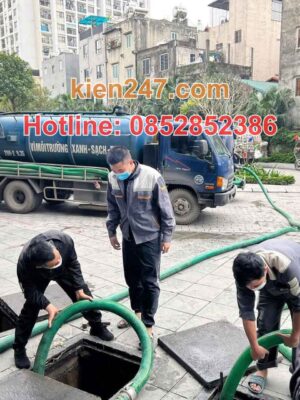 Kiến 247 thi công nhiều ca hút bể phốt tại Hoàng Mai