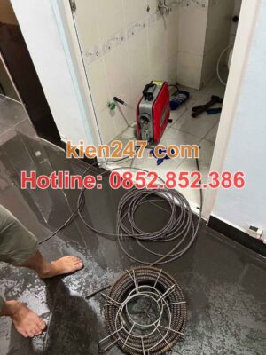 Máy lò xo chuyên dụng trong thông tắc cống tại Nam Từ Liêm