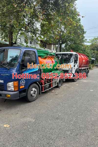 Nên lựa chọn đơn vị có trang thiết bị xe hút bể phốt hiện đại 