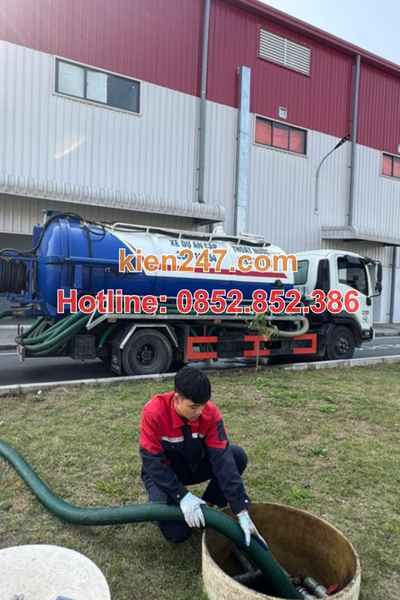 Doanh nghiệp nên hút bể phốt định kỳ 6 - 12 tháng/ lần