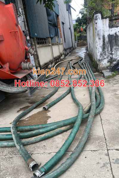 Mạng lưới đội xe hút bể phốt rộng khắp huyện Yên Khánh, Ninh Bình