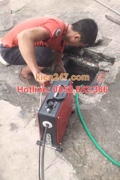 Máy lò xo là thiết bị chuyên dụng thông tắc cống tại Võ Nhai