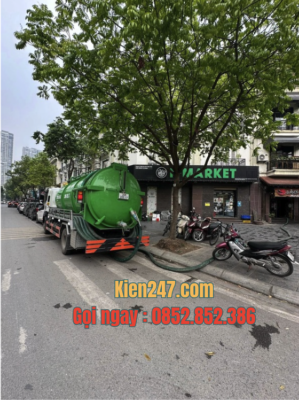 Xe hút thông tắc cống vận chuyển chất thải 